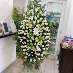 Фото товара Вінок «В білих кольорах» в Калуші